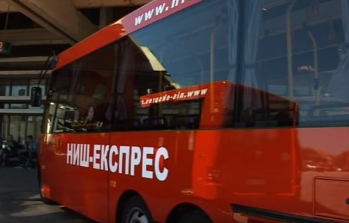 Putnici autobusa "Niš ekspres" preživeli pravu DRAMU: Na vozilu BLOKIRALI točkovi