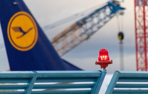"Lufthanza" će plaćati milionske penale?! Negiraju optužbe za diskriminaciju putnika, ali su pristali na nagodbu