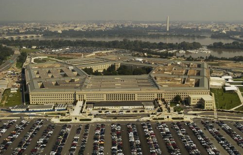 Pentagon zabranio isticanje zastava Konfederacije