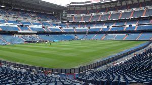 Bernabeu menja travu za šljaku: Realov stadion postaje teniski trening centar