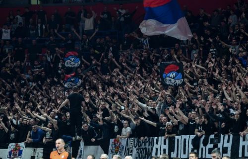 Morbidan potez navijača: "Grobari" SAHRANILI upravu KK Partizan! (FOTO)