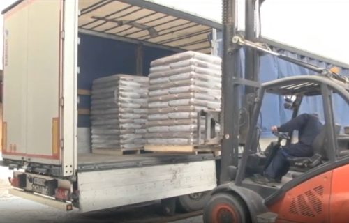 Cena peleta skočila "u nebesa": Kupuje se preko spiskova, a uvedeno je ograničenje broja džakova
