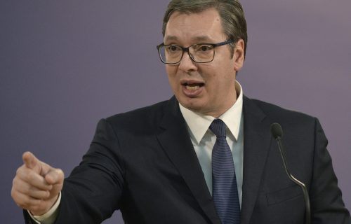 Bojkot neće uspeti! Vučić: "Demokratija u Srbiji na udaru samoproklamovanih opozicionara"