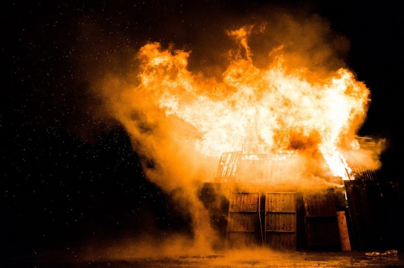 Stravičan napad bombaša samoubice u crkvi, broje se mrtvi, na desetine povređenih