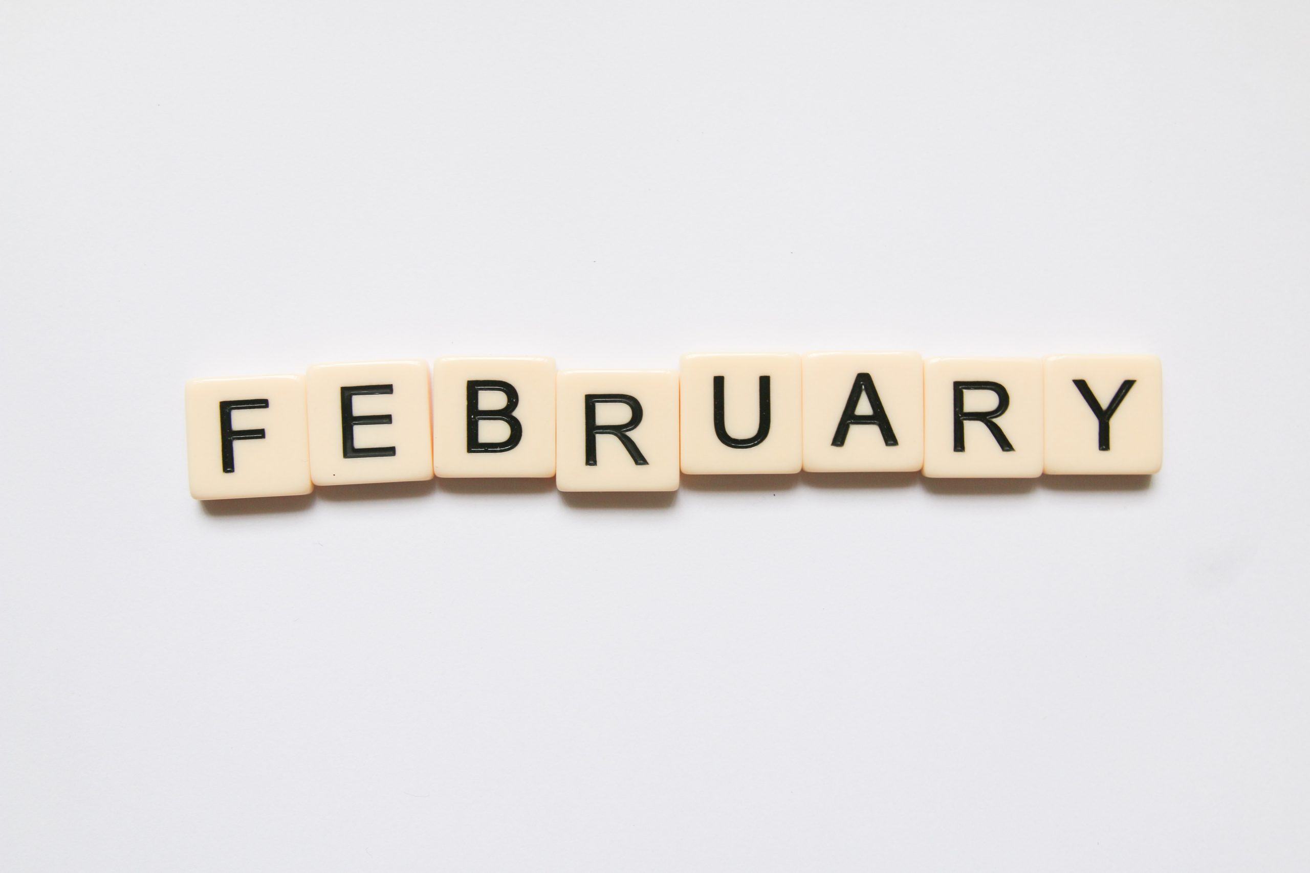 februar