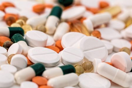 Nove sintetičke droge su izuzetno opasne: Neuhvatljive za testove, mogu pokrenuti šizofreniju kod mladih