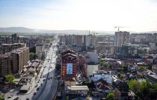 Vlada tzv. Kosova osudila Srbiju, a pomagala porodicama terorista