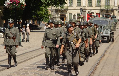 U podrumu vrhovnog suda pronađene 83 kutije sa nacističkim materijalom