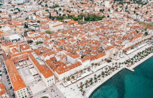 Poruka Srbima: "I bez vrba nema veze, vešaćemo vas na breze" (FOTO)