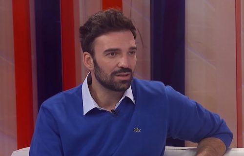 Bosiljčić nadohvat ruke: Družite se sa poznatim glumcem onlajn (FOTO)