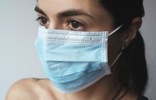 Maske OBAVEZNE u više zemalja, a EVO i u kojim