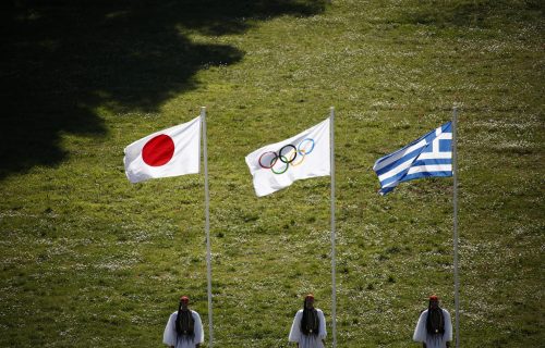 PRESEDAN ZBOG SITUACIJE! Plamen dočekan u Japanu na neobičan način! (VIDEO)