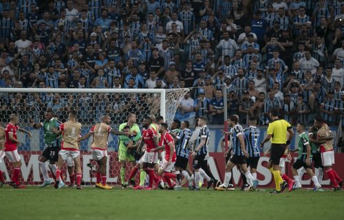 Sport se i dalje "drži" na južnoj hemisferi: TUČA U BRAZILSKOM KLASIKU! (VIDEO)
