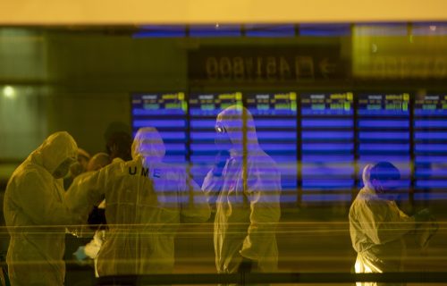 ALARMANTNE BROJKE: U svetu obolelo više od 422.000, preminulo skoro 19.000
