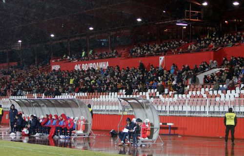 ORIGINALNO I POUČNO! Ovako će izgledati grb FK Vojvodina sve dok traje pandemija! (FOTO)