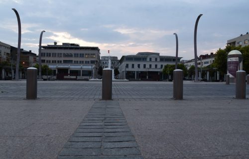 U Crnoj Gori ublažena mera zabrane kretanja: Građani mogu da izlaze i nedeljom do 13 sati
