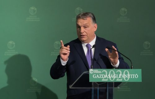 Viktor Orban se HITNO obratio: Od srede nastupaju oštre rigorozne MERE zatvaranja (VIDEO)