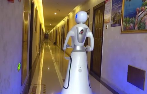 Roboti korona