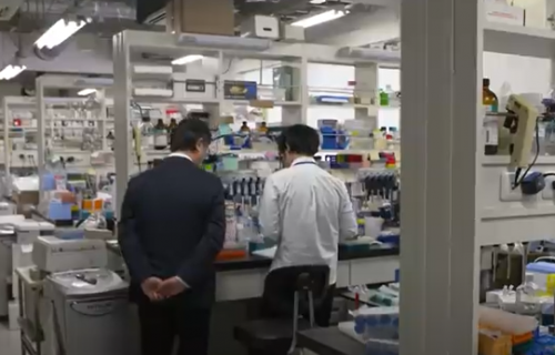 Nemačka odobrila testiranje vakcine na LJUDIMA: Sprovodiće se na grupi dobrovoljaca!