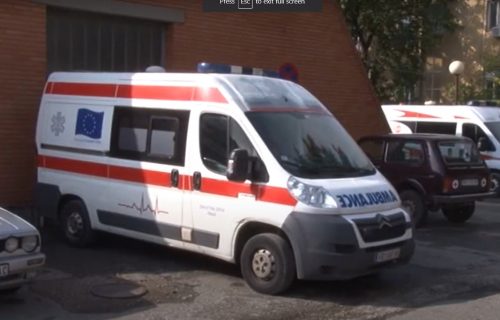 Užas u centru Vranja: Žena (50) SKOČILA sa drugog sprata zgrade, nedavno je došla sa LEČENJA