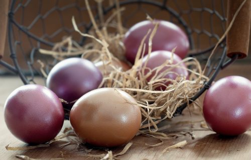 Da li porodica koja je u žalosti farba jaja za Uskrs: Evo šta kaže Srpska pravoslavna crkva