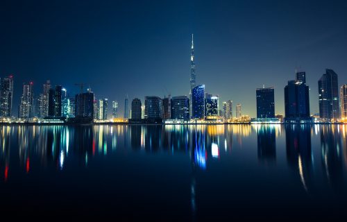 Snažne eksplozije odjeknule u Dubaiju: Pogođeno luksuzno veštačko ostrvo