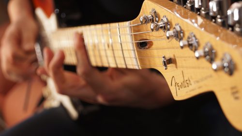 Oboren rekord u centru Beograda: Hi­lja­du gi­ta­ri­sta svi­ra­lo isto­vre­me­no