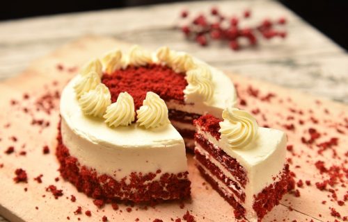 Torta za kojom je poludeo internet: Probajte "Crveni baršun" (FOTO)