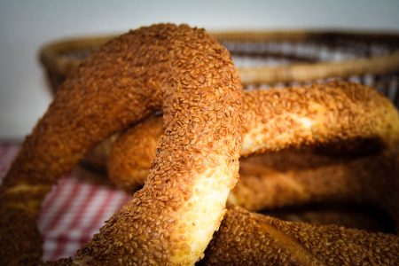 Specijalitet iz Ohrida: Napravite sami kod kuće čuveni ohridski đevrek (RECEPT)