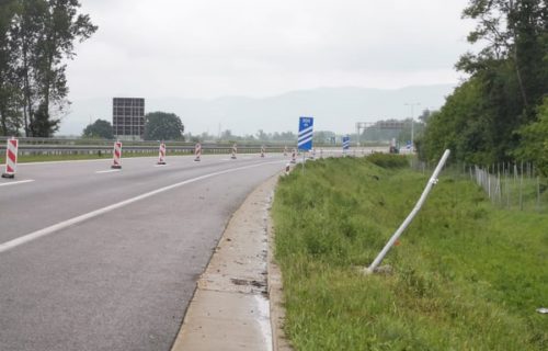 Četiri vozila prešla preko Stefana: Mesto užasa kod rampe u Preljini, gde je pronađen mladić (FOTO)