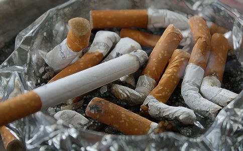 Od oktobra cigarete idu i do 650 DINARA: Evo koliko će akcize podići cenu, očekuje se još jedan presedan