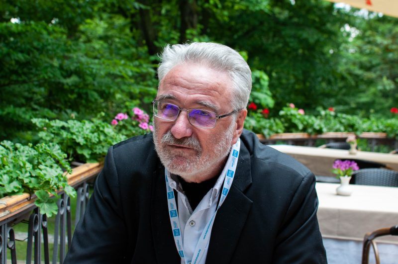 “Maske NE TREBA da nose zdravi ljudi, ja je ne nosim”: Dr Nestorović ponovo ŠOKIRA