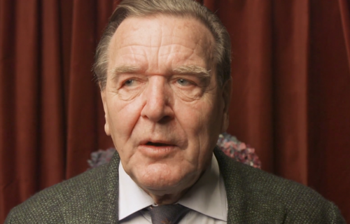 Bivši nemački kancelar Gerhard Šreder primljen u bolnicu: Boluje od specifičnog sindroma