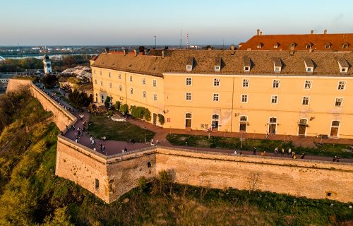 Petrovaradin će i ove godine biti centar Evrope: Doneta preporuka da se Egzit održi u avgustu