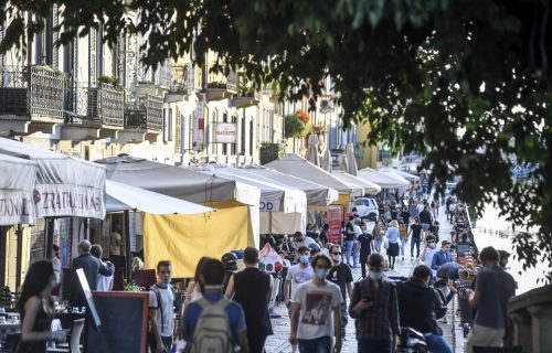 Italija i dalje bije bitku sa koronom, zabeleženo još 87 smrtnih slučajeva