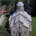 Oglasila se Eparhija raško-prizrenska: Zemlja manastira Visoki Dečani upisana u katastar