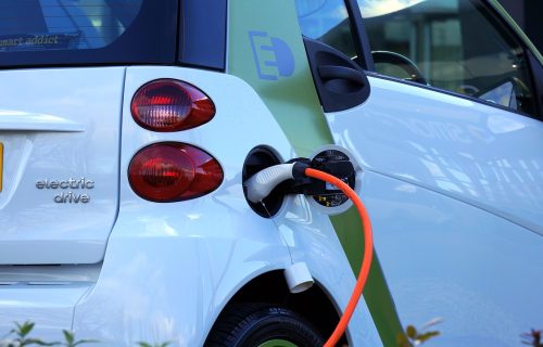 Počelo prijavljivanje za subvencije za električna vozila: Postupak u šest koraka