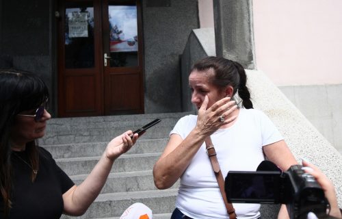 Izbio POŽAR u porodičnoj kući Sinana Sakića u Loznici! (FOTO)