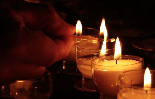 Na današnji dan vam se ostvaruju ŽELJE: Zapalite sveću i uz OVU MOLITVU očekujte samo dobro