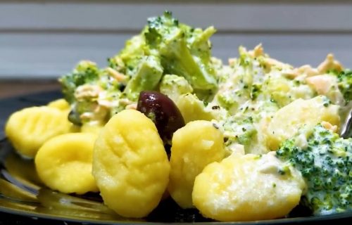 Za ljubitelje RIBE i TESTENINE: Njoke sa brokolijem i lososom u kremastom sosu (RECEPT+VIDEO)