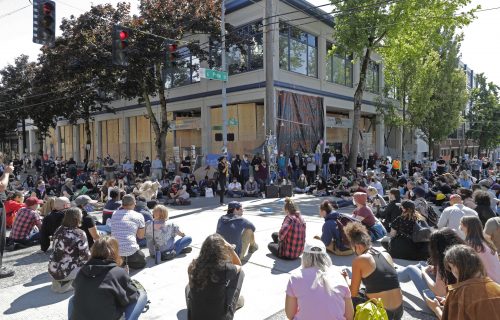 Bura u Sijetlu! Demonstranti u "autonomnoj zoni", Tramp poručio: Ovo nije igra (FOTO+VIDEO)