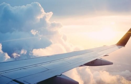 Šta se dešava na nebu iznad Moskve? Još jedan komercijalni avion se okrenuo i vratio u Istanbul