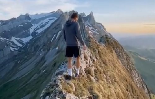 Hod na granici života i smrti: Otkrio GDE voli da šeta, milioni ostali bez teksta (VIDEO)