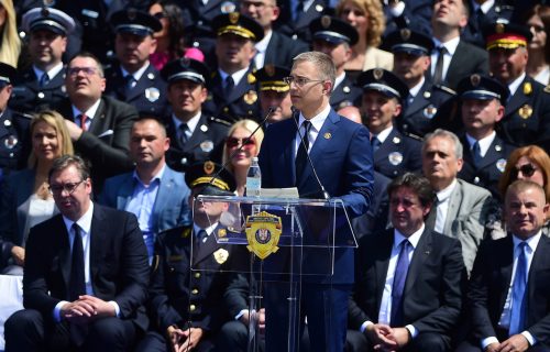 Stefanović na obeležavanju Dana MUP-a i policije: Oni su ljudi VELIKOG SRCA (FOTO)