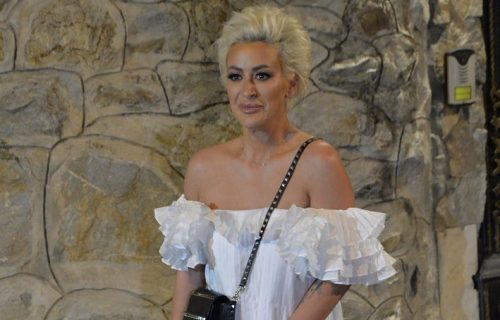 Dušica Jakovljević slavila 40. rođendan, Ceca se latila mikrofona, nikad luđa žurka (VIDEO)