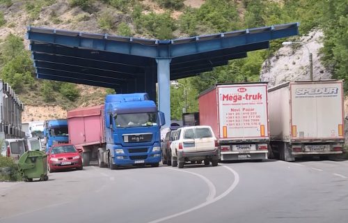 Prvi kamion sa srpskim tablicama prošao prelaz Jarinje posle ukidanja mera reciprociteta (VIDEO)