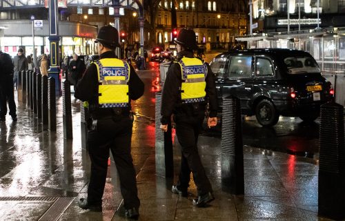 EVAKUACIJA Londonskog metora: Pojavio se SUMNJIVI paket