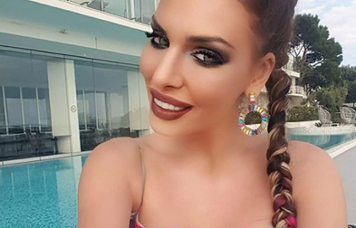 "PLAĆAM sa drugarom 20.000 evra u hotelu": Isplivala ŠOK prepiska starlete i sportiste! (FOTO)