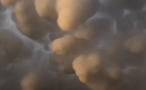 Kakvi su ovo oblaci? Narod u šoku, ovako nešto još nije viđeno (VIDEO)