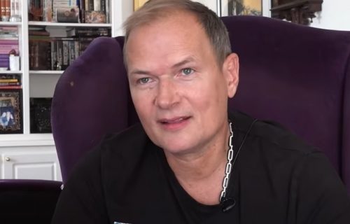 Ermina PROVOCIRALA Osmana u emisiji uživo, Karić joj zapretio: "Izbacaću ti se po FACI" (FOTO)